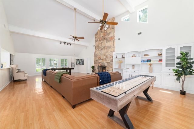 601 Brandon Road, Conroe, TX 77302