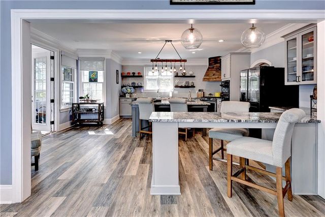 100 W Links, Williamsburg, VA 23188