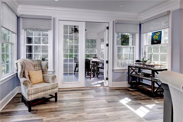 100 W Links, Williamsburg, VA 23188