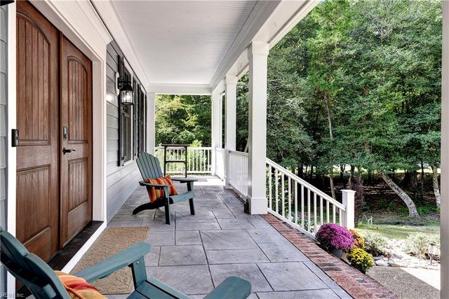 100 W Links, Williamsburg, VA 23188