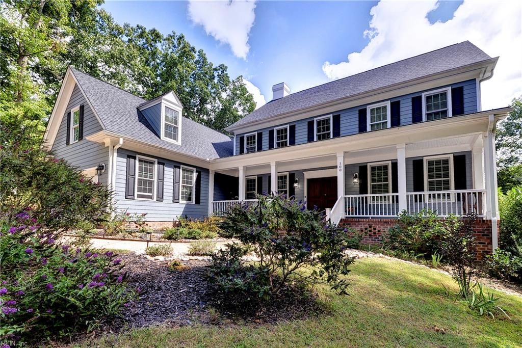 100 W Links, Williamsburg, VA 23188