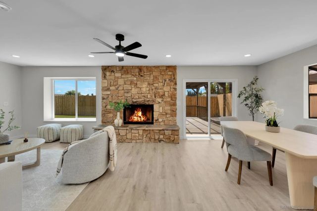 13322 Via Mark, Poway, CA 92064