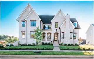 4825 Woodrow Pl, Arrington, TN 37014