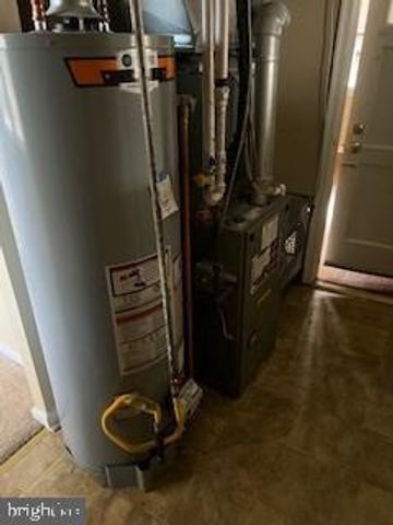 419 NEW PITTSBURG AVE, Baltimore, MD 21222