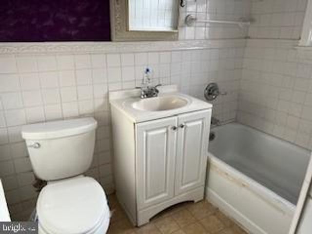 419 NEW PITTSBURG AVE, Baltimore, MD 21222