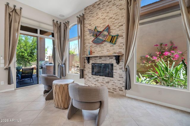 16024 N 111th Place, Scottsdale, AZ 85255