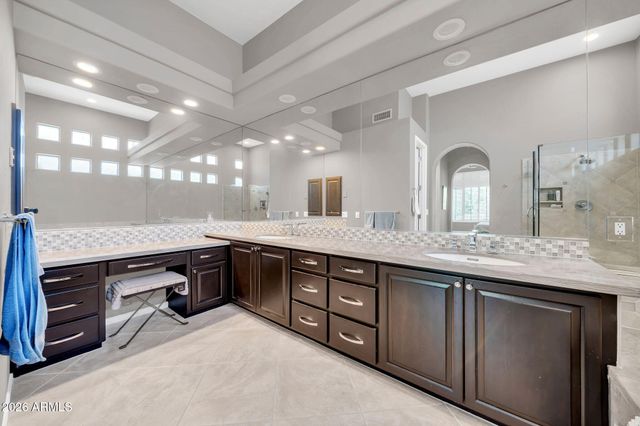 16024 N 111th Place, Scottsdale, AZ 85255