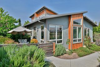 106 Dunn Circle, Ashland, OR 97520