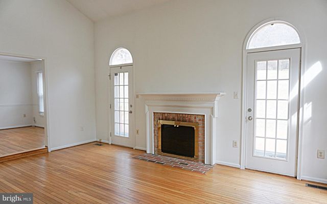 12103 GATEWATER DR, Potomac, MD 20854