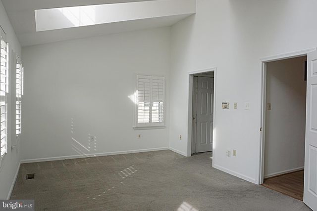 12103 GATEWATER DR, Potomac, MD 20854