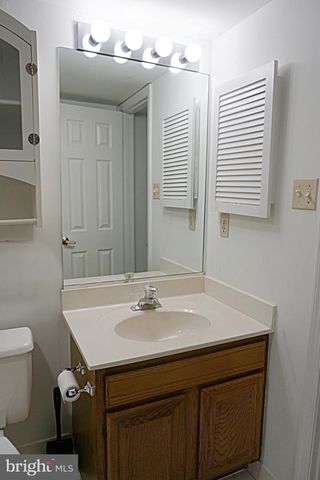 12103 GATEWATER DR, Potomac, MD 20854