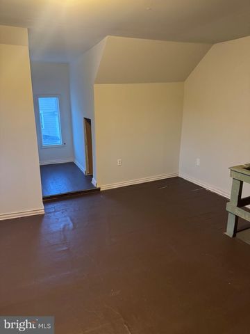 204 E B ST, Girardville, PA 17935