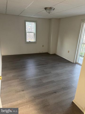 204 E B ST, Girardville, PA 17935