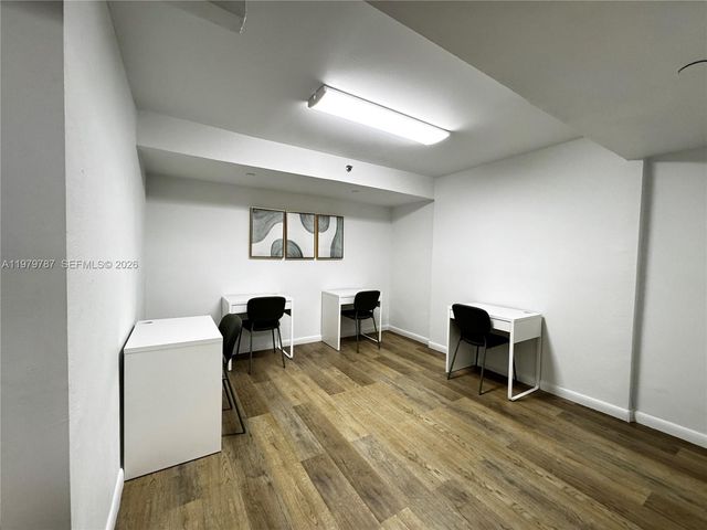 18151 NE 31st Ct 103, Aventura, FL 33160