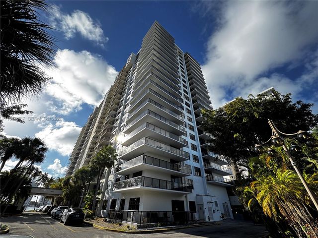 18151 NE 31st Ct 103, Aventura, FL 33160