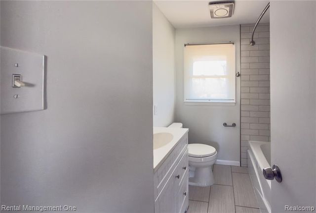 2419 Walter Drive, Ann Arbor, MI 48103