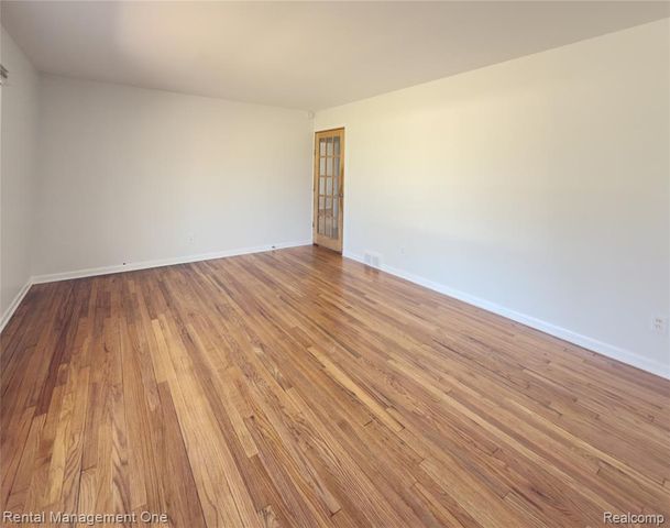 2419 Walter Drive, Ann Arbor, MI 48103