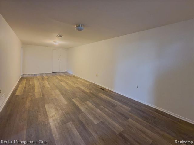 2419 Walter Drive, Ann Arbor, MI 48103