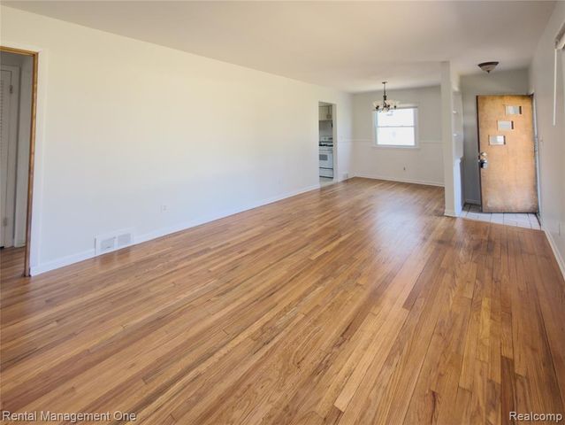 2419 Walter Drive, Ann Arbor, MI 48103