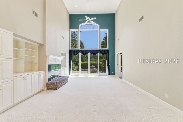 68 River Club Dr, Hilton Head Island, SC 29926