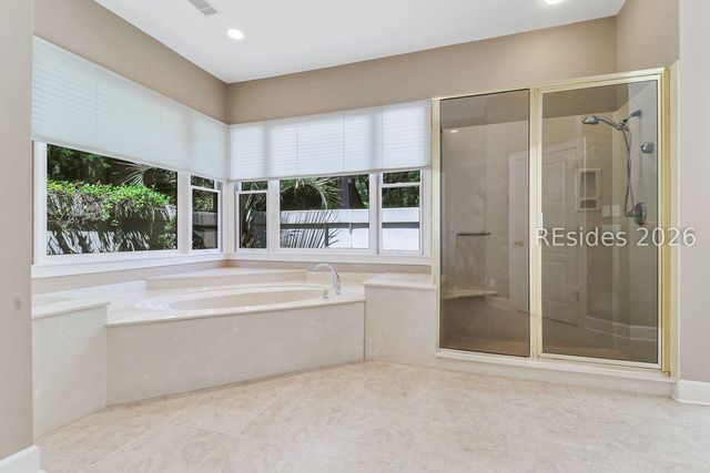 68 River Club Dr, Hilton Head Island, SC 29926
