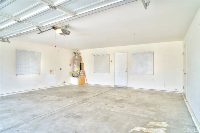 6627 Smoketree, 29 Palms, CA 92277