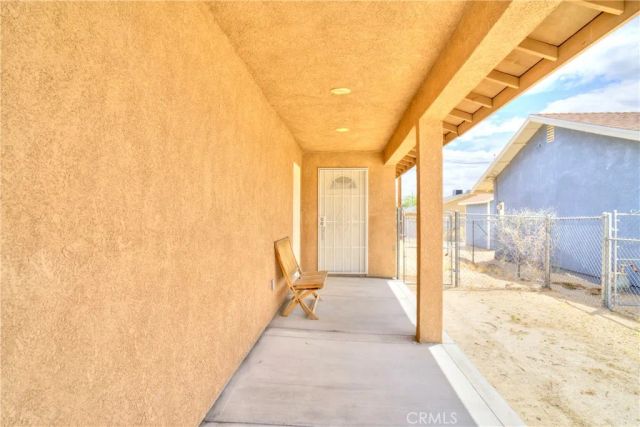 6627 Smoketree, 29 Palms, CA 92277