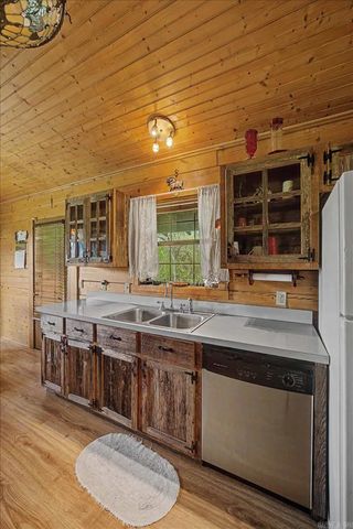 1337 Polk 38 Road, Hatfield, AR 71945