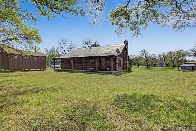 1337 Polk 38 Road, Hatfield, AR 71945