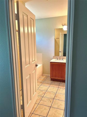 2117 Kimra LN, Cedar Park, TX 78613