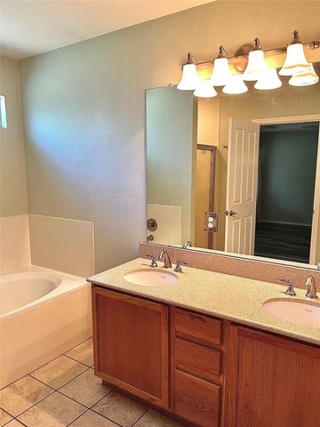 2117 Kimra LN, Cedar Park, TX 78613