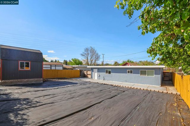 4157 Rita Dr, Martinez, CA 94553