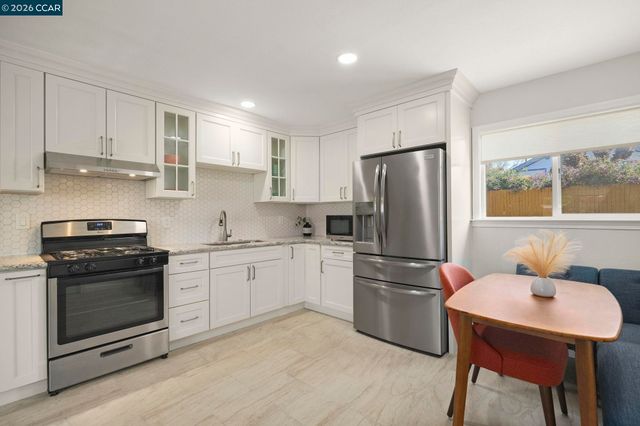 4157 Rita Dr, Martinez, CA 94553