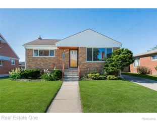 8272 Racine Road, Warren, MI 48093