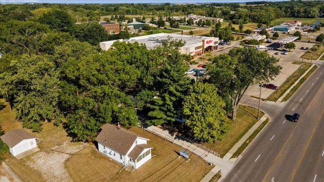 2133 Logan Ave Unit 1, Waterloo, IA 50703