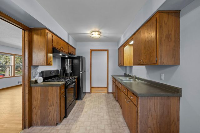 5116 Vincent Avenue N, Minneapolis, MN 55430