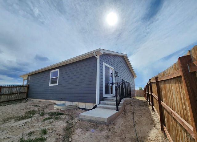 703 Pineda Ct, Pueblo, CO 81001
