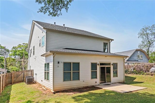 1673 Ware Avenue, East Point, GA 30344