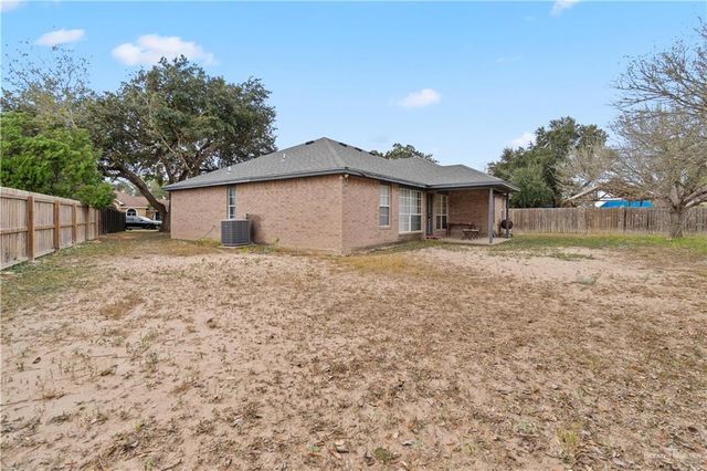 2212 Sugar Lane, Mission, TX 78572