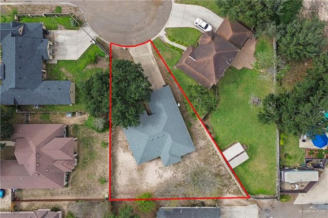 2212 Sugar Lane, Mission, TX 78572