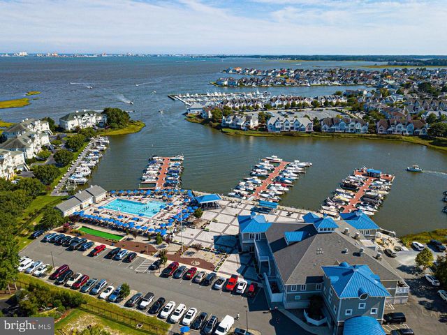 6 HERON ISLE CT, Ocean Pines, MD 21811