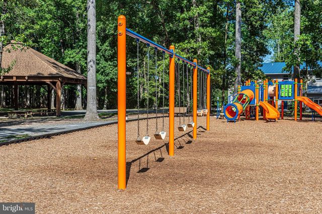 6 HERON ISLE CT, Ocean Pines, MD 21811