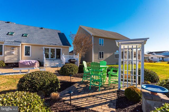 6 HERON ISLE CT, Ocean Pines, MD 21811