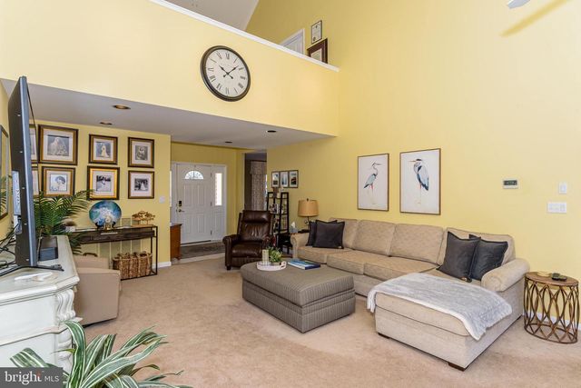 6 HERON ISLE CT, Ocean Pines, MD 21811