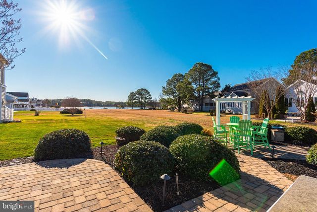 6 HERON ISLE CT, Ocean Pines, MD 21811