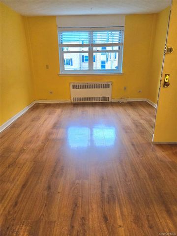 111-22 66th Avenue 2C, Forest Hills, NY 11375