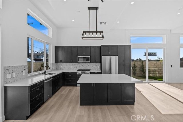 3213 S El Camino Real A, San Clemente, CA 92672