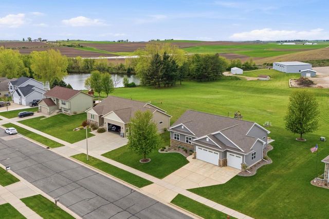 312 Luke Lane, Dane, WI 53529