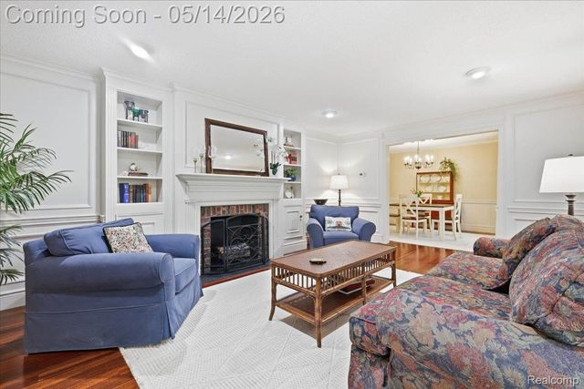 8765 Clement Road, Springfield Charter Township, MI 48346