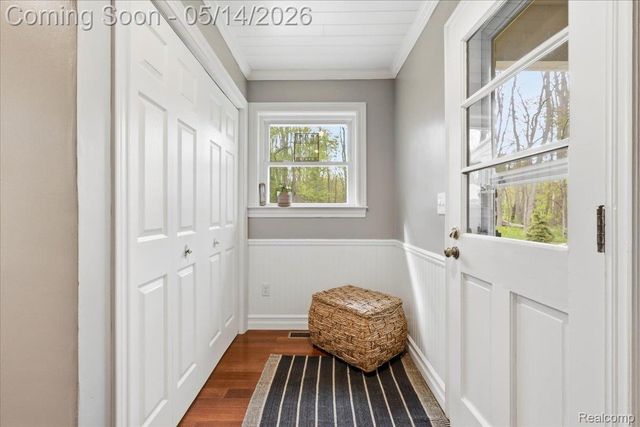 8765 Clement Road, Springfield Charter Township, MI 48346